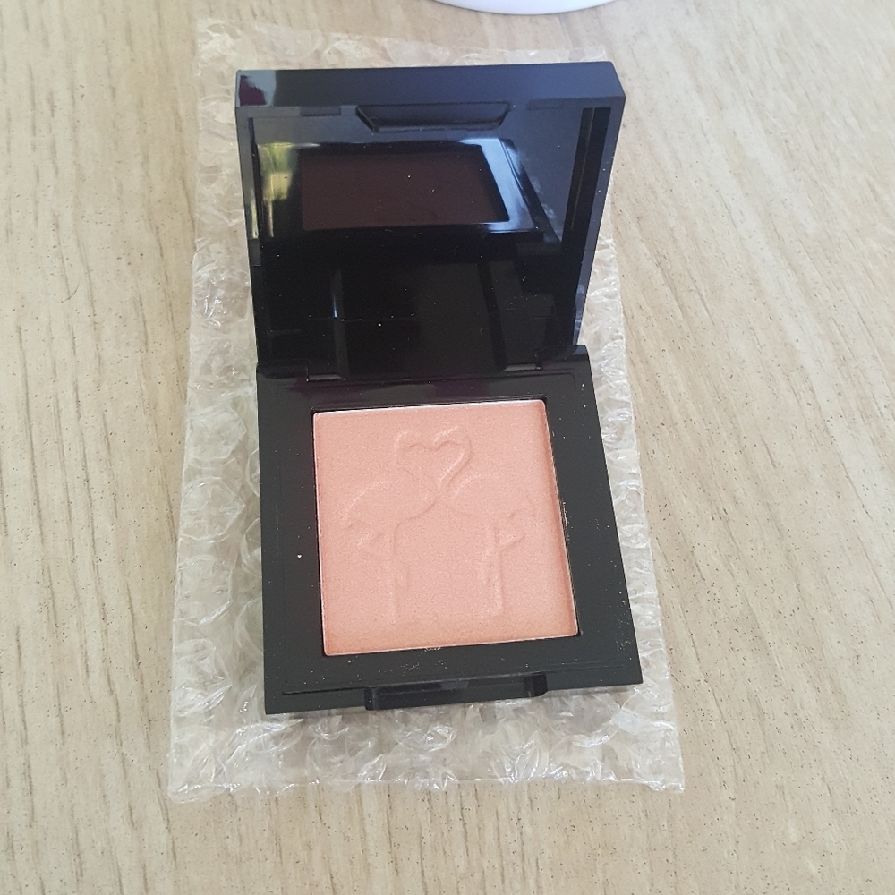 🎈Shaina B Miami highlighter - Picture 6 of 10